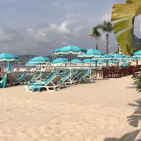 Au Coeur De Juan Les Pins Апартаменты *
